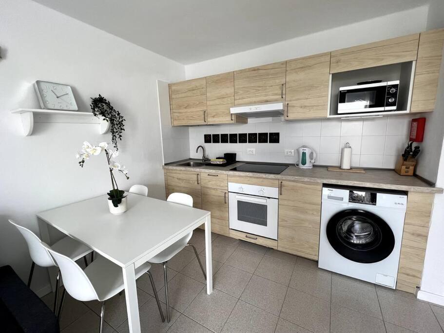 Lola - Cosy & 1 Bedroom Apartamento Tías